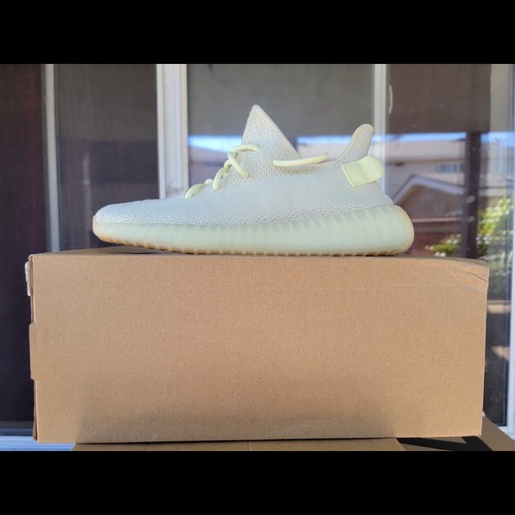 Yeezy boost 350 v2 butters